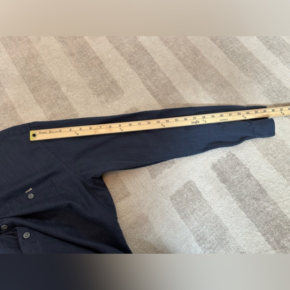 Ted Baker Men’s Linen & Cotton Blend Blue Long Sleeve Button Down Shirt (Sz 4/L) - Picture 8 of 8